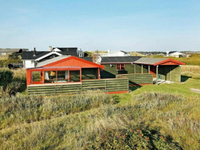 Three-Bedroom Holiday home in Løkken 61